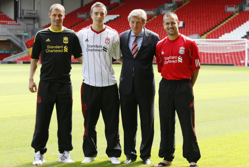 LNG Esports vs WBG数据对比：上单位置半斤八两！Weiwei真不如Tarzan