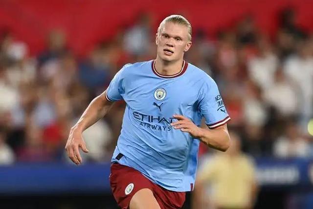 GALA 成功自救！ JIEJIE 被击败并被杀， Four 人， TheShy Youlong 对抗三人， Alone 并且 Invictus Gaming 赢得了第一场比赛