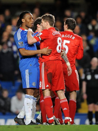 夏季赛骑士之路D3：Angel交手Ucal ，Hoya对线Hery