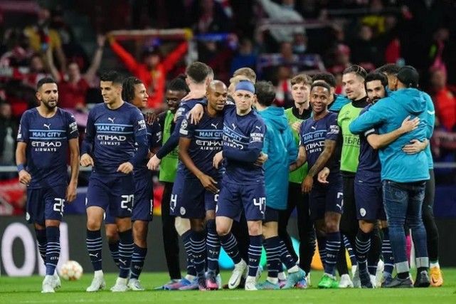 美图特别版：EDG发布全明星颁奖典礼图集